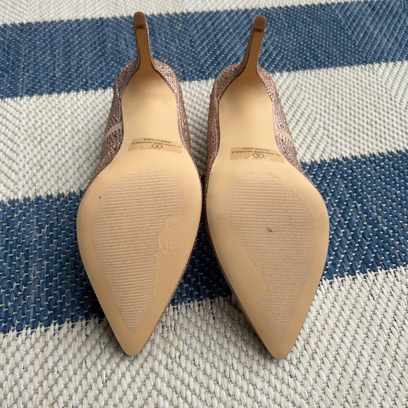 Olivia Ferguson Heels - Picture 3 of 4